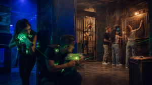 Escape room vs Prison island